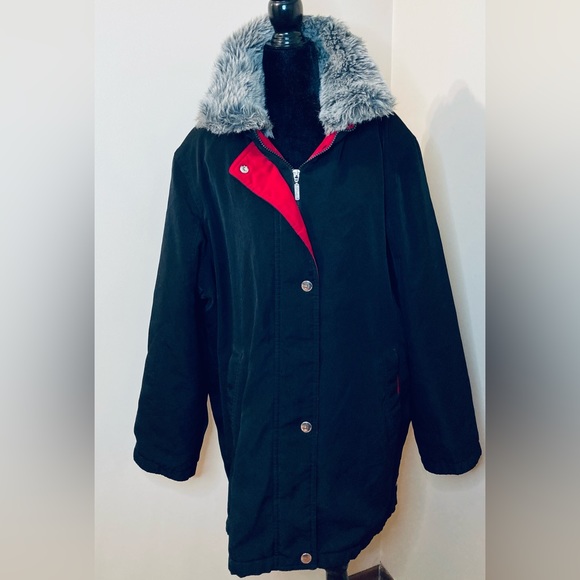 Mid Length Black Lined Coat Women XL Removable Faux Fur Collar Multiple Pockets - Picture 2 of 14